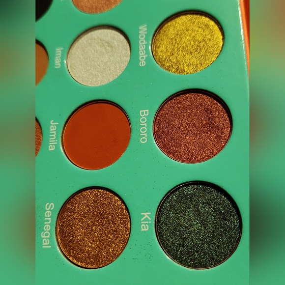 The Saharan Eyeshadow Palette by Julia's Place - Picture 5 of 11